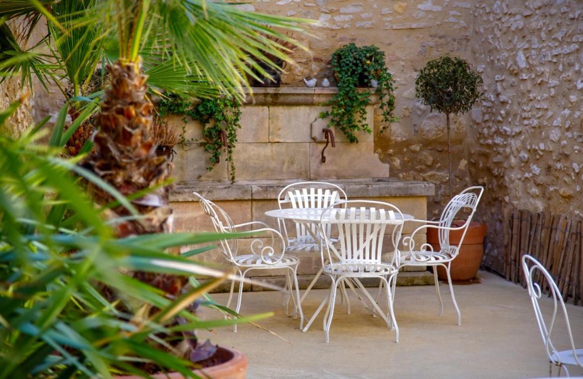 Le 215 Gambetta Boutique Hotel En Provence Кавайон Екстериор снимка