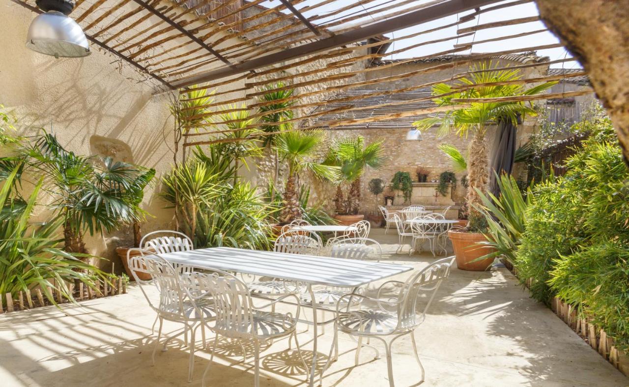 Le 215 Gambetta Boutique Hotel En Provence Кавайон Екстериор снимка